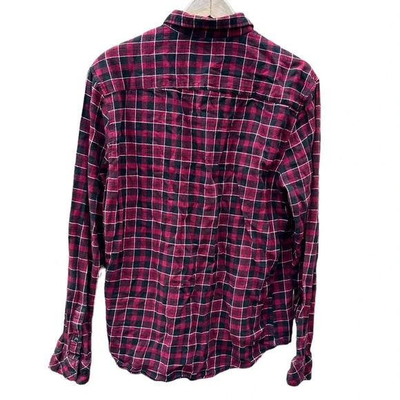 Truly standard fit women's size large black and red flannel - Picture 2 of 3